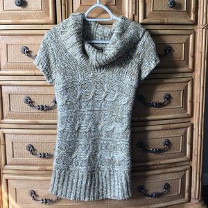 Women’s Knit Short Sleeve Sweater